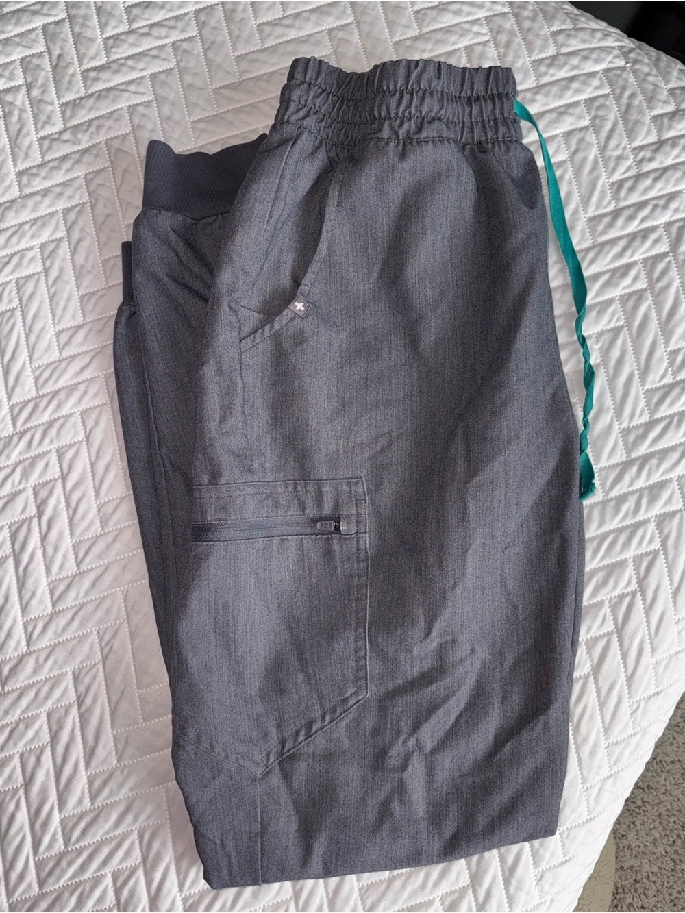 Figs Women's Gray Jogger Scrub Pants with Teal Drawstring